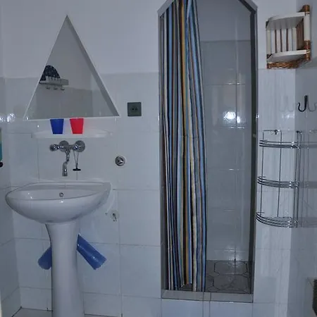 Pensionat U Galerie 3*